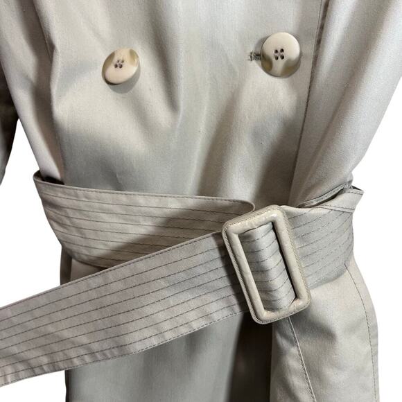 VTG London Fog Maincoats Double Breasted Trench Coat Size 8R Belt Made in USA - Picture 5 of 11